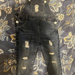 Size 3-4 toddler overalls